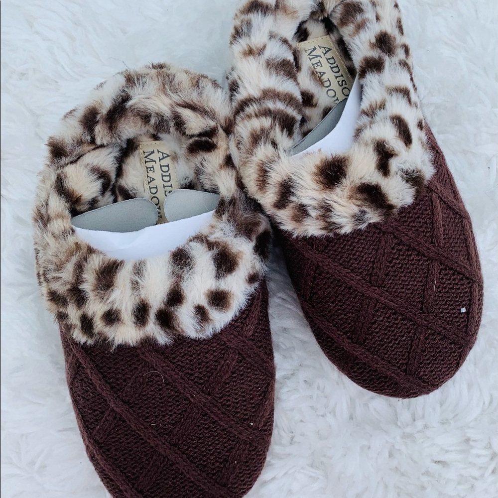 Slip in slipper shoes indoor outdoor